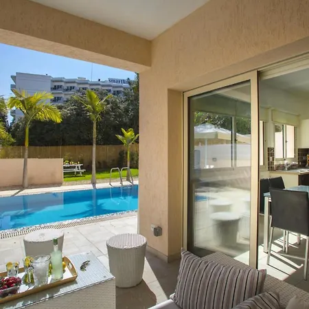 Villa The Secret To Enjoying Your 5 Star Close To The Beach In Pernera, 1449 *