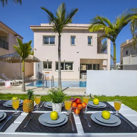 The Secret To Enjoying Your 5 Star Close To The Beach In Pernera, 1449 *